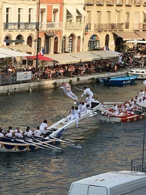 "Le Cadre Royal" Appartement De Standing Sur Quai Avec Parking Σετ Εξωτερικό φωτογραφία